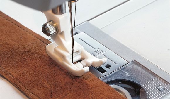 VIKING Non-stick Glide Foot H (Groups 1-7)