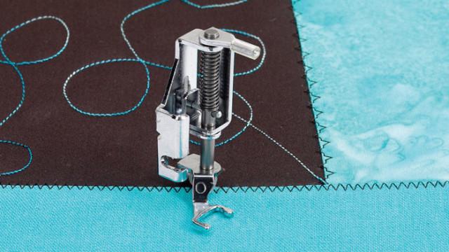 FREE-MOTION OPEN TOE QUILTING FOOT BLSR-FMO